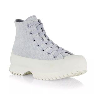NIB Chuck Taylor All Star Lugged 2.0 Cozy Utility Sneakers